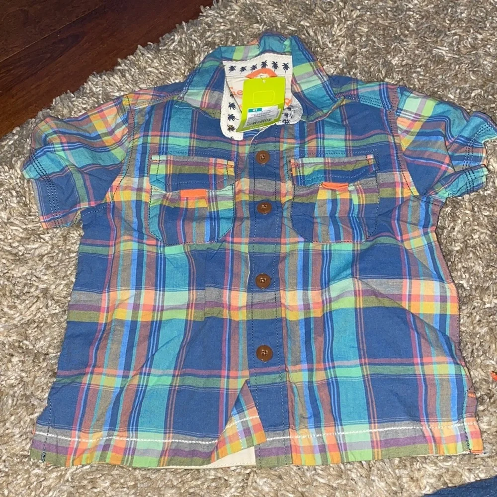 NWT oshkosh shirt size 4t